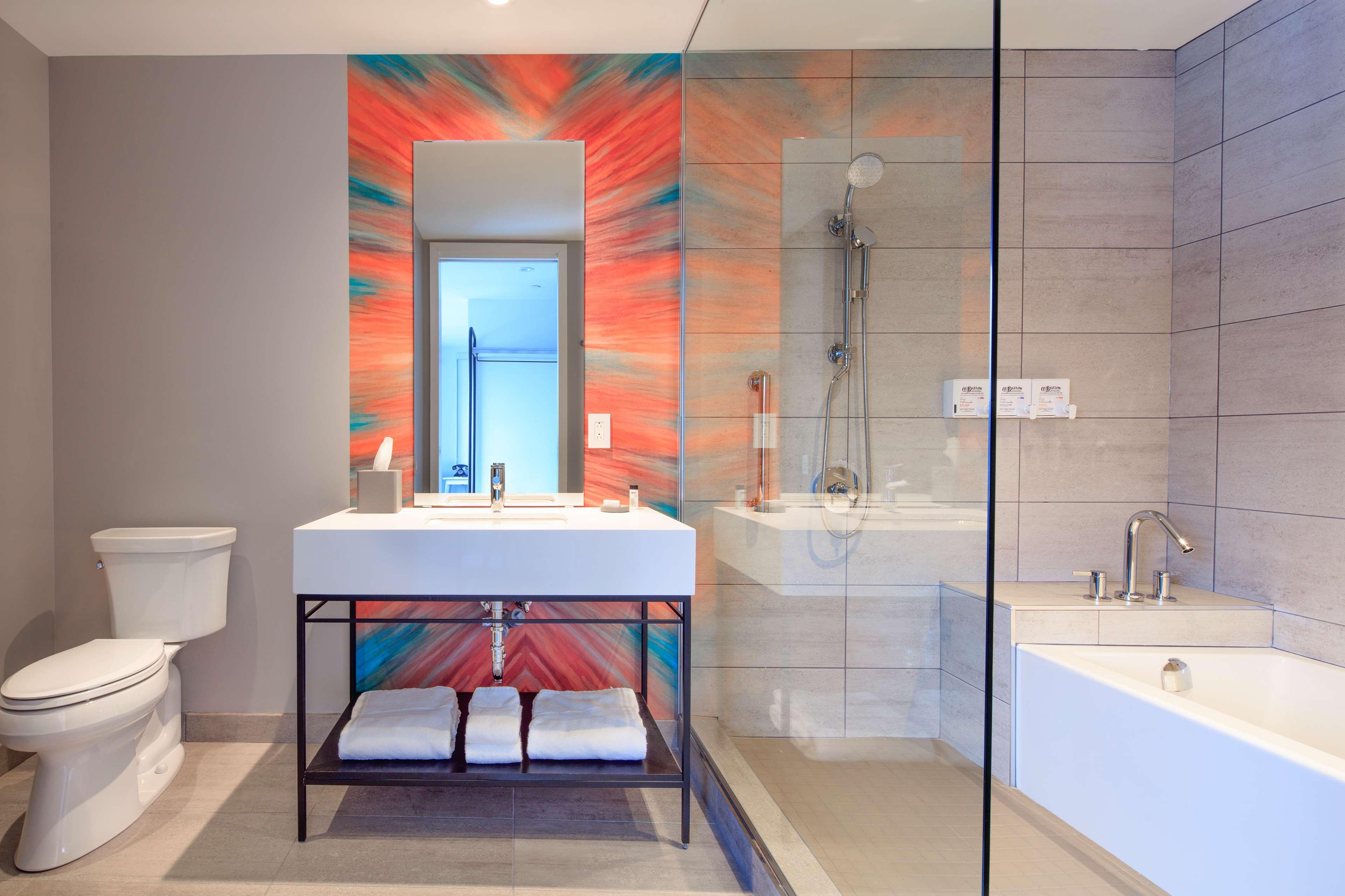 Hotel Canvas Moncton, Tapestry Collection By Hilton Moncton