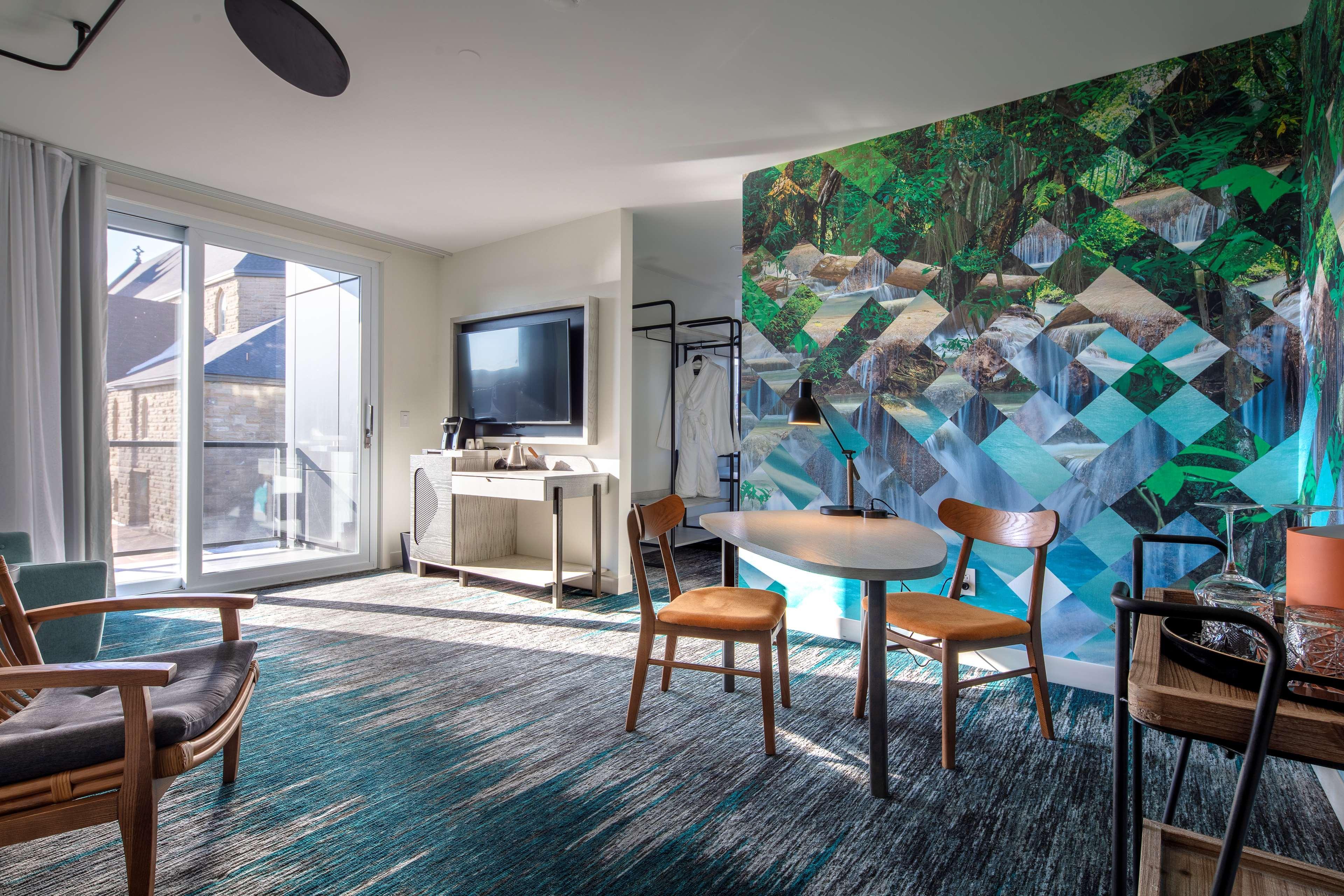 Canvas Moncton, Tapestry Collection By Hilton Moncton