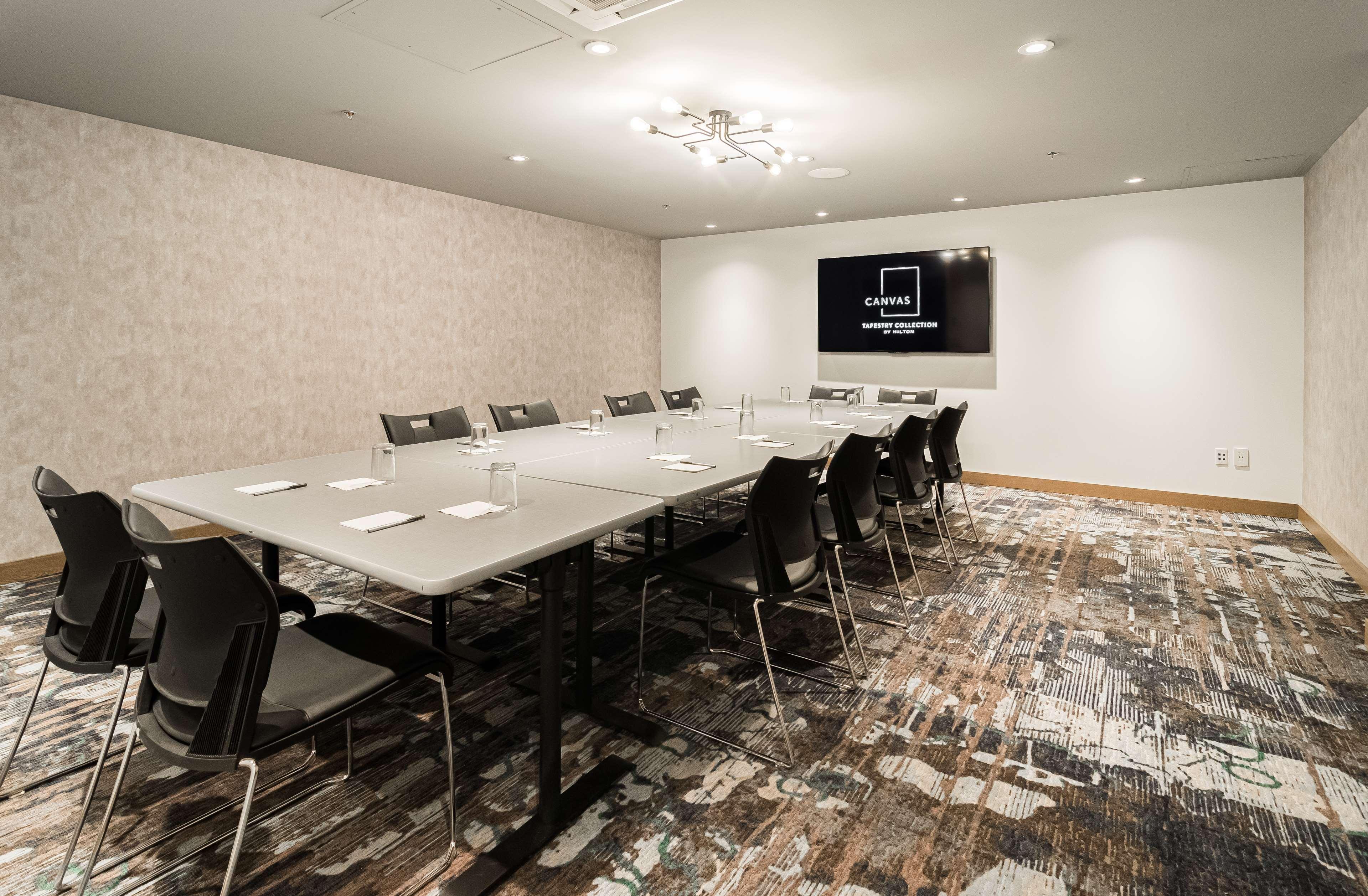 Canvas Moncton, Tapestry Collection By Hilton Moncton